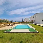 The 4th Seaview Villa *