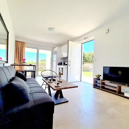 The 4th Seaview Villa *