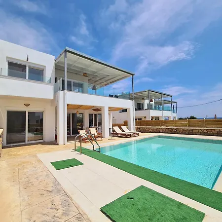 The 4th Seaview Villa *